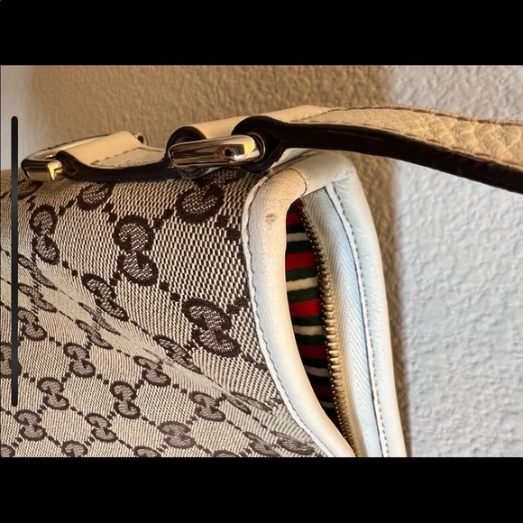 Gucci GG Canvas Bag - Picture 12 of 16